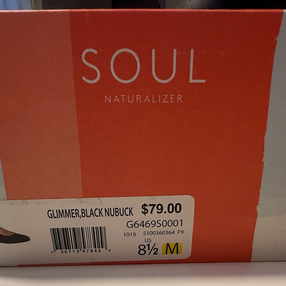 SOUL Naturalizer Elegant Black Heels - Picture 3 of 3